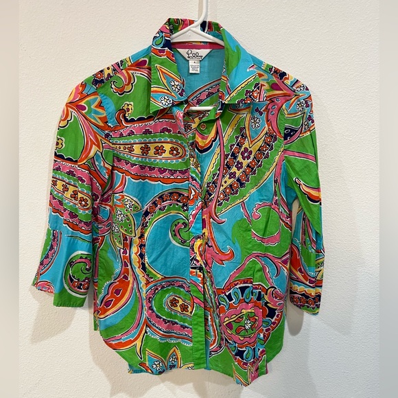 Lilly Pulitzer Tops - Lilly Pulitzer Colorful Paisley Print Button Front Top Size 4